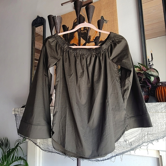 NWT Michael Kors Off The Shoulder Top - Picture 6 of 11